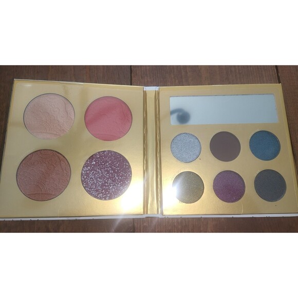 Eyeshadow Pallet Lot of 7 - New - Picture 3 of 16